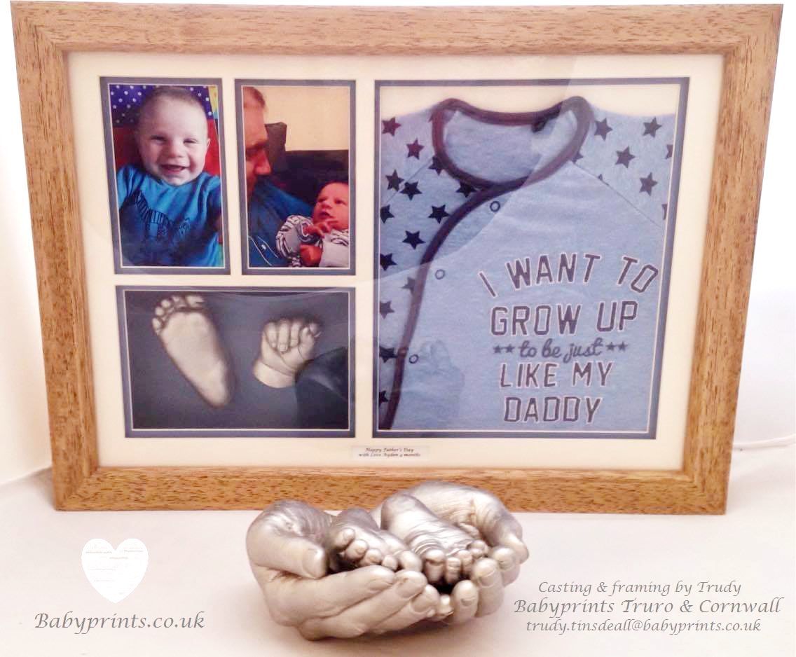 Baby casts with photos and babygrows