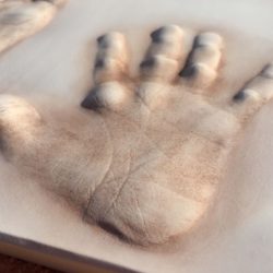 Tunbridge-Wells-Babyprints-angled-hand-imprint